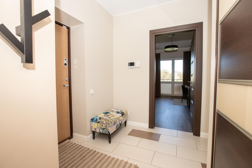 Parduodamas butas Igno Šimulionio g., Karoliniškės, Vilniaus m., Vilniaus m. sav., 80.00 m² ploto 3 kambariai 19