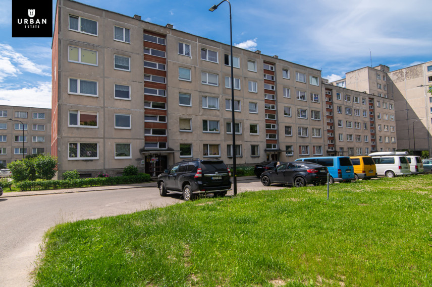 Parduodamas butas Apolinaro Juozo Povilaičio g., Karoliniškėse, Vilnius, 47.1 kv.m ploto 24