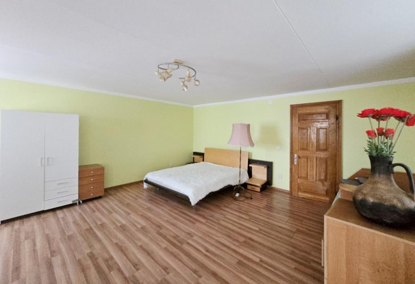 Parduodamas butas Aušros g., Dauniškio, Utenos m., Utenos r. sav., 84.26 m² ploto 3 kambariai 1