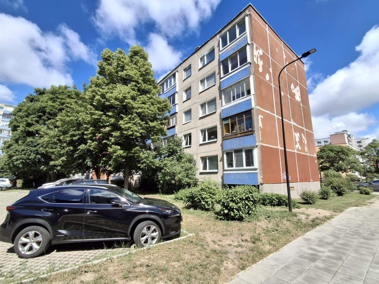 Parduodamas butas Apolinaro Juozo Povilaičio g., Karoliniškės, Vilniaus m., Vilniaus m. sav., 46.40 m² ploto 2 kambariai 1