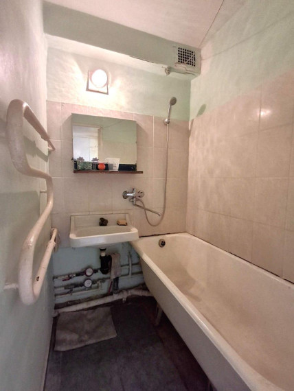 Parduodamas butas Apolinaro Juozo Povilaičio g., Karoliniškės, Vilniaus m., Vilniaus m. sav., 46.40 m² ploto 2 kambariai 10
