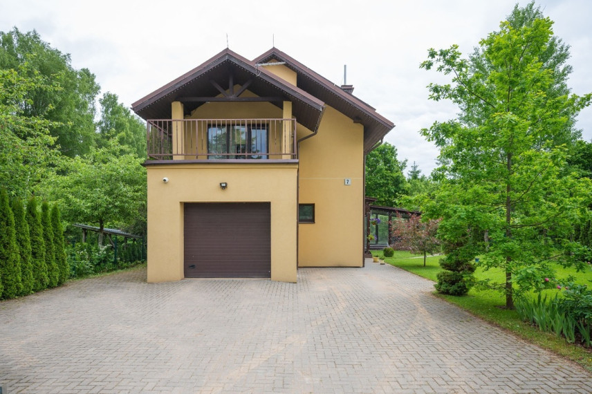Parduodamas namas Vilniaus r. sav., Baronų k., Šilo 4-oji, 150 m2 ploto, 2 aukštai 45