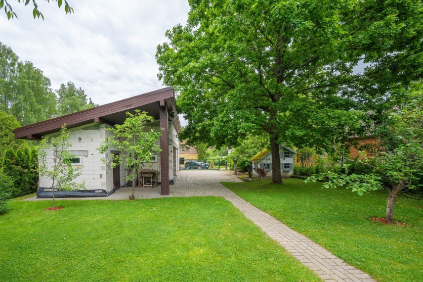 Parduodamas namas Vilniaus r. sav., Baronų k., Šilo 4-oji, 150 m2 ploto, 2 aukštai 52
