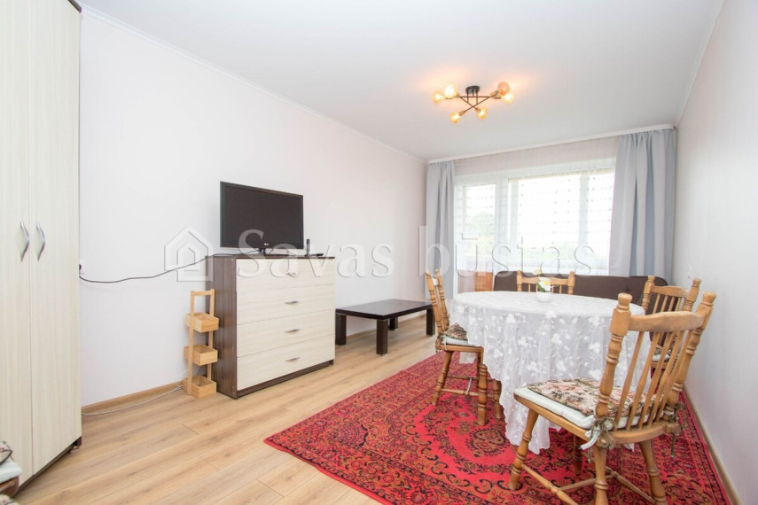 Nuomojamas butas K. Korsako g., Šiaulių m., Šiaulių m. sav., 50 m2 ploto, 2 kambariai 3