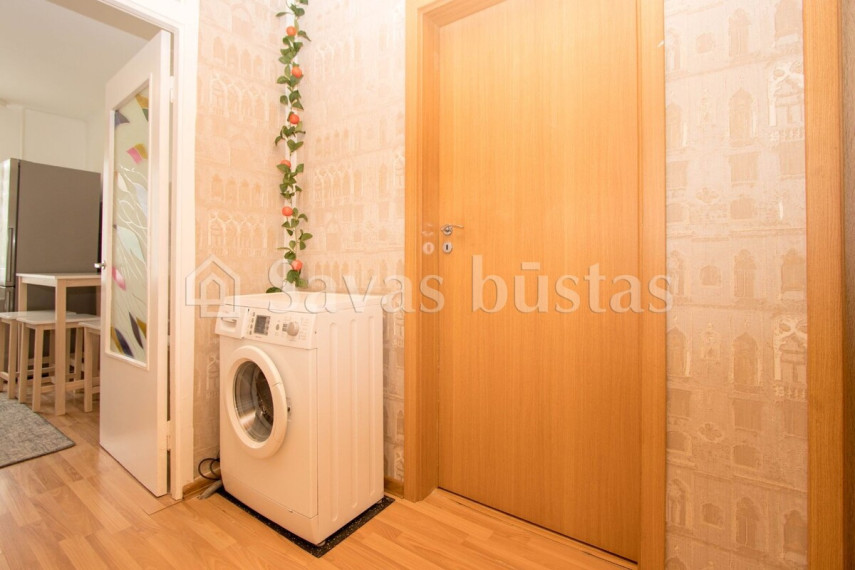 Nuomojamas butas K. Korsako g., Šiaulių m., Šiaulių m. sav., 50 m2 ploto, 2 kambariai 12