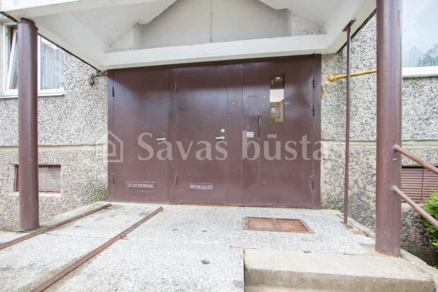 Nuomojamas butas K. Korsako g., Šiaulių m., Šiaulių m. sav., 50 m2 ploto, 2 kambariai 18