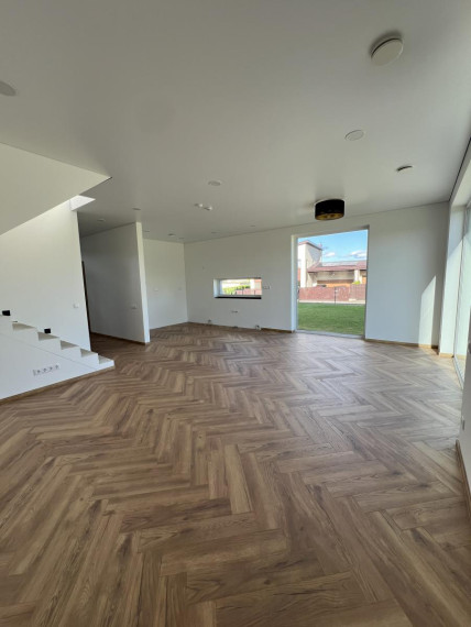 Parduodamas namas Putiniškių g., Putiniškių k., Vilniaus r. sav., 140 m² ploto 5 kambariai 9