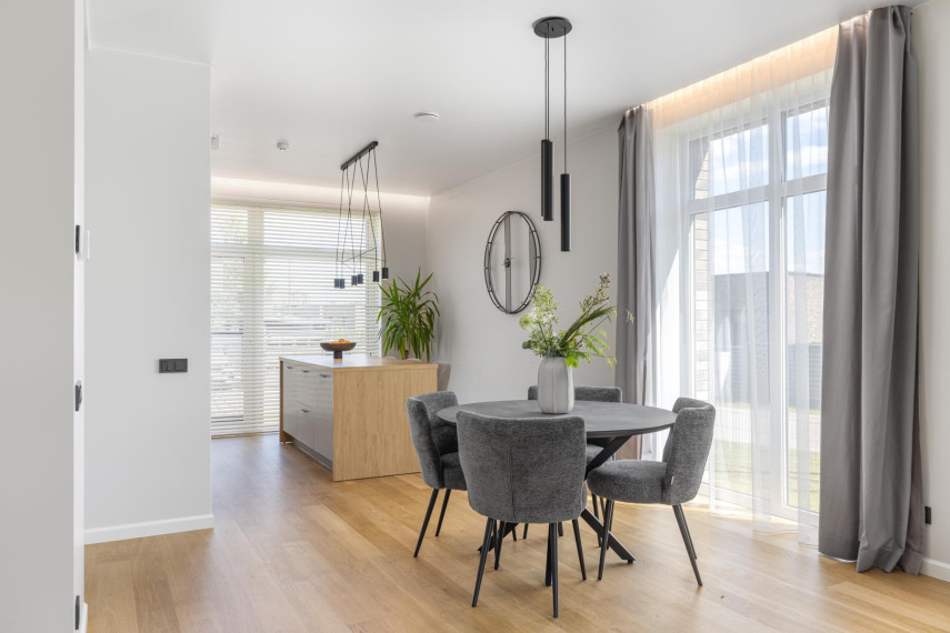 Parduodamas namas Parko g., Tarandė, Vilniaus m., Vilniaus m. sav., 126.00 m² ploto 5 kambariai 9