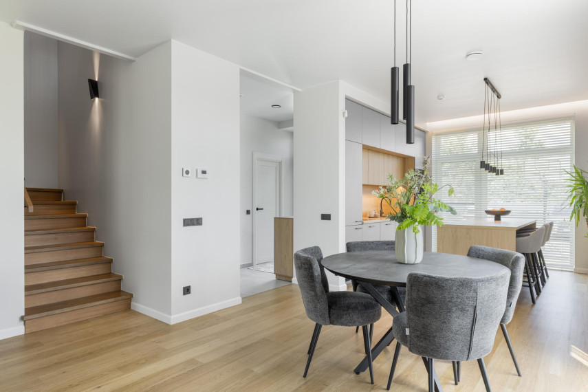 Parduodamas namas Parko g., Tarandė, Vilniaus m., Vilniaus m. sav., 126.00 m² ploto 5 kambariai 10