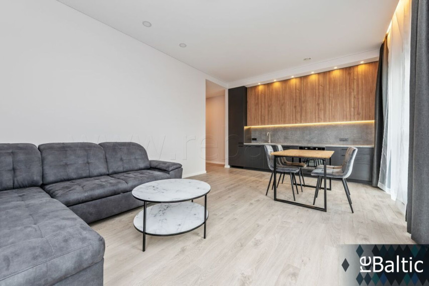 Parduodamas butas Jono Kairiūkščio g., Vilniaus m., Vilniaus m. sav., 69 m2 ploto, 3 kambariai 2