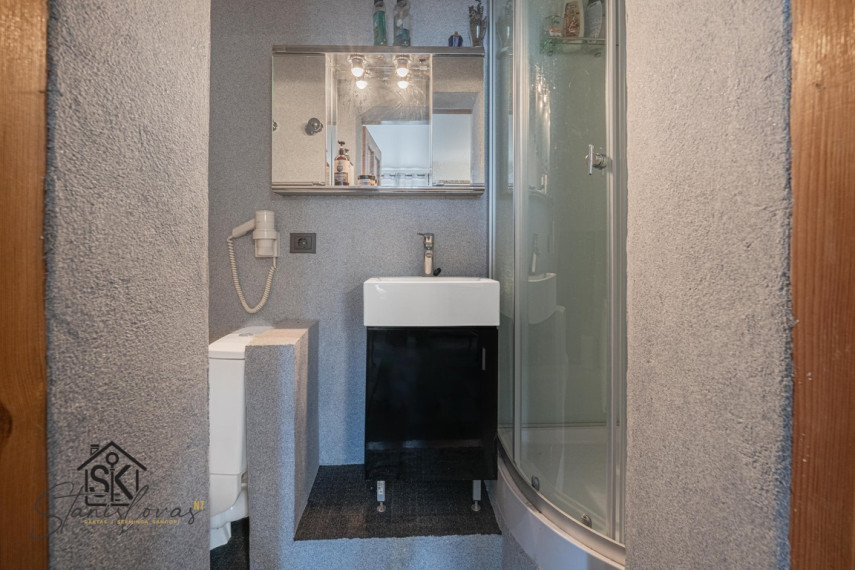 PARDUODAMAS 2 KAMBARIŲ BUTAS ŠILUTĖJE, GELEŽINKELIO G. 6A 14