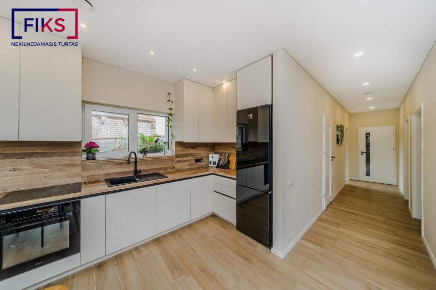 Parduodamas namas Gryžuvos g., Palemonas, Kauno m., Kauno m. sav., 89.22 m² ploto 4 kambariai 5