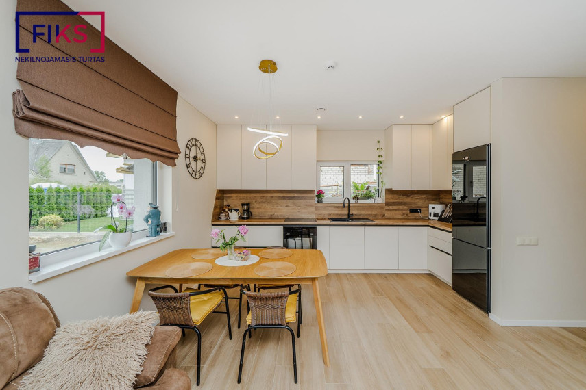 Parduodamas namas Gryžuvos g., Palemonas, Kauno m., Kauno m. sav., 89.22 m² ploto 4 kambariai 6