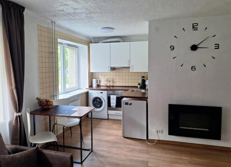 Parduodamas butas Klaipėdos apskritis, Klaipėda, Vėtrungės, Taikos pr., 38 m2 ploto, 2 kambariai Parduodamas butas Klaipėdos apskritis, Klaipėda, Vėtrungės, Taikos pr., 38 m2 ploto, 2 kambariai