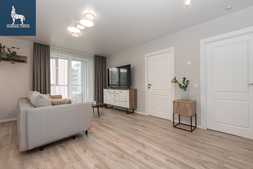 Parduodamas butas Daugėliškio g., Šnipiškės, Vilniaus m., Vilniaus m. sav., 67 m2 ploto, 3 kambariai 5