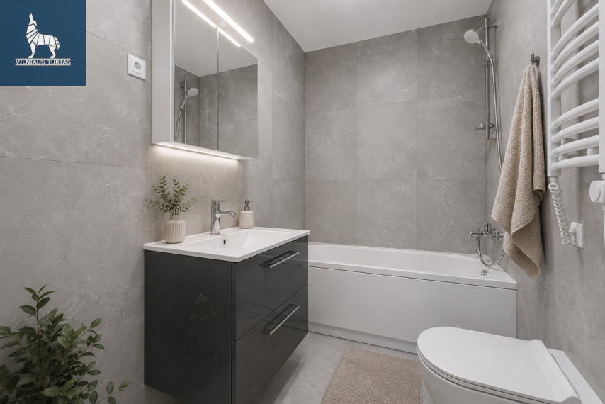Parduodamas butas Daugėliškio g., Šnipiškės, Vilniaus m., Vilniaus m. sav., 70 m2 ploto, 3 kambariai 13