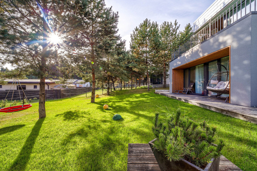 Parduodamas namas Kyvės g., Viktariškių k., Vilniaus r. sav., 182 m2 ploto, 2 aukštai 3