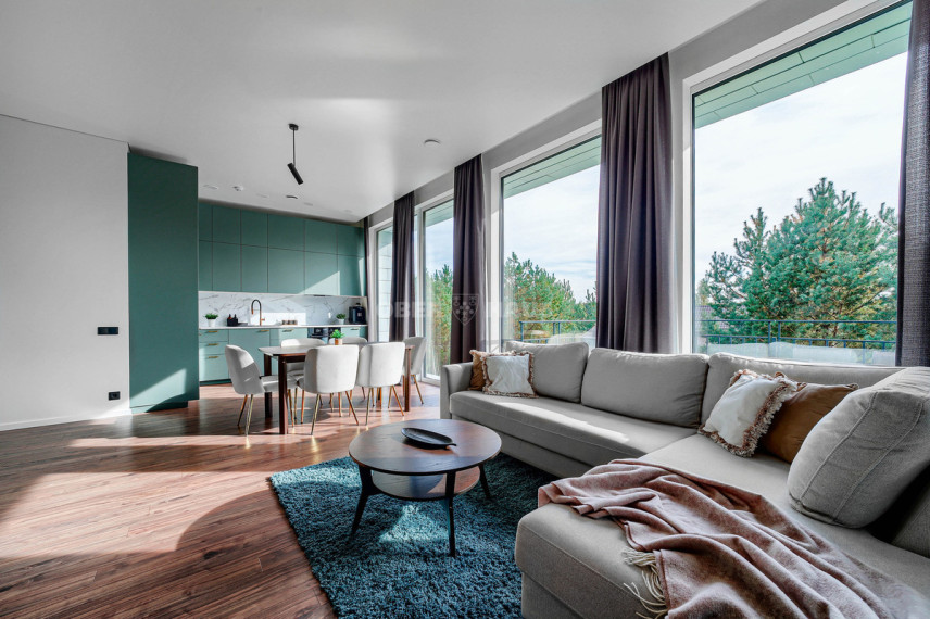Parduodamas namas Kyvės g., Viktariškių k., Vilniaus r. sav., 182 m2 ploto, 2 aukštai 4