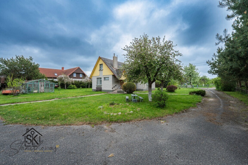 PARDUODAMAS NAMAS SU 29.50 ARŲ ŽEMĖS SKLYPU RUSNĖJE, SODŲ G. 28 1