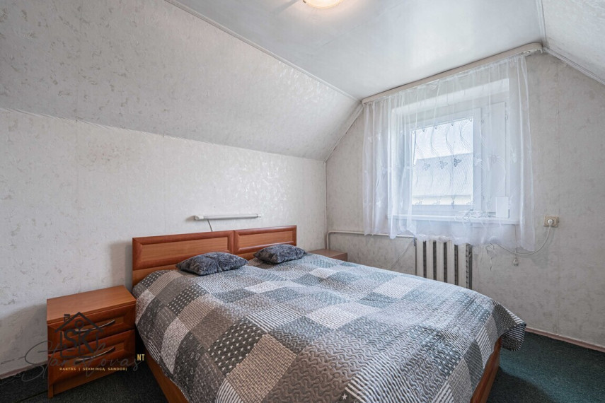 PARDUODAMAS NAMAS SU 29.50 ARŲ ŽEMĖS SKLYPU RUSNĖJE, SODŲ G. 28 22