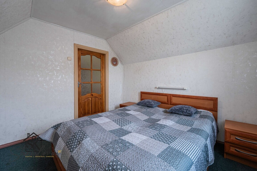 PARDUODAMAS NAMAS SU 29.50 ARŲ ŽEMĖS SKLYPU RUSNĖJE, SODŲ G. 28 24