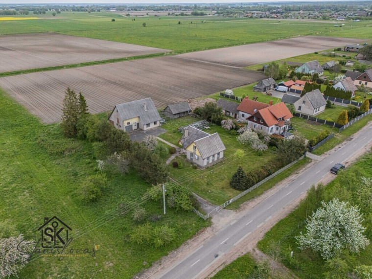 PARDUODAMAS NAMAS SU 29.50 ARŲ ŽEMĖS SKLYPU RUSNĖJE, SODŲ G. 28 41