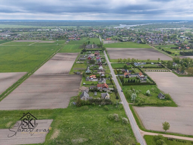 PARDUODAMAS NAMAS SU 29.50 ARŲ ŽEMĖS SKLYPU RUSNĖJE, SODŲ G. 28 50