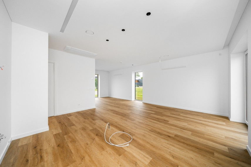 Parduodamas namas Tilto g., Didžiosios Riešės mstl., Vilniaus r. sav., 93 m2 ploto, 1 aukštai 12