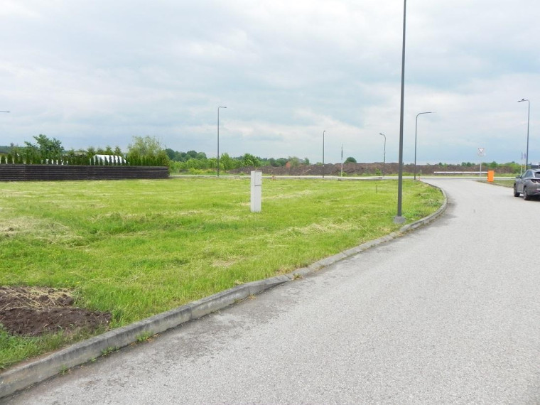 Parduodamas sklypas Laumių g., Romainiai, Kauno m., Kauno m. sav., 11.00 a ploto 6