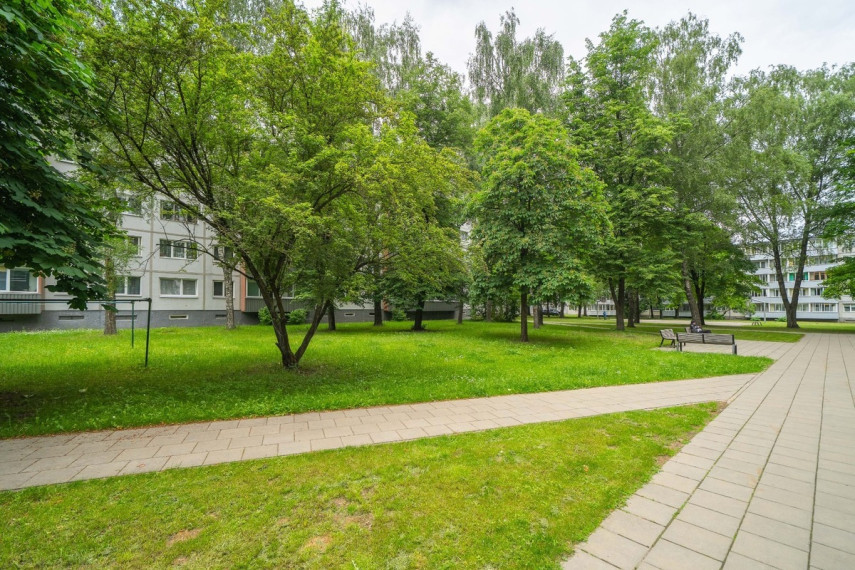 Parduodamas butas Žirmūnų g., Vilniaus m., Vilniaus m. sav., 48 m2 ploto, 2 kambariai 39