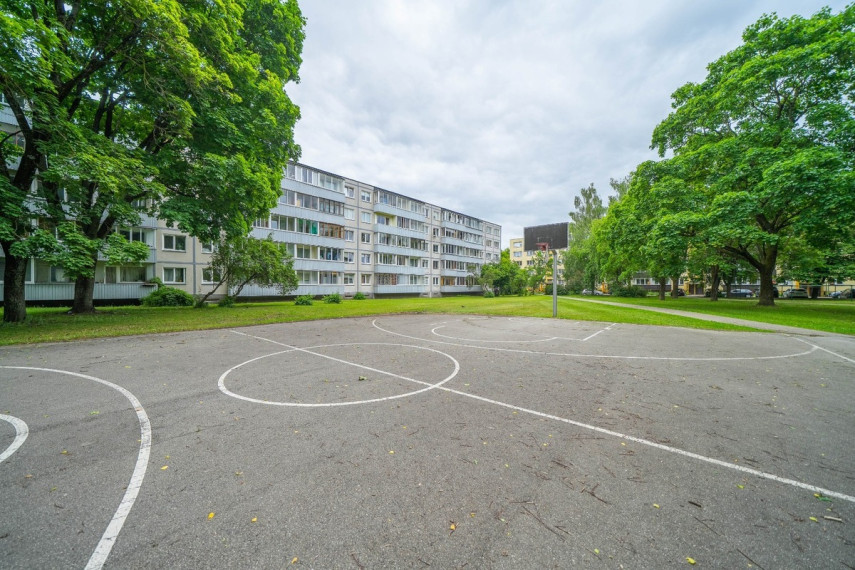 Parduodamas butas Žirmūnų g., Vilniaus m., Vilniaus m. sav., 48 m2 ploto, 2 kambariai 40