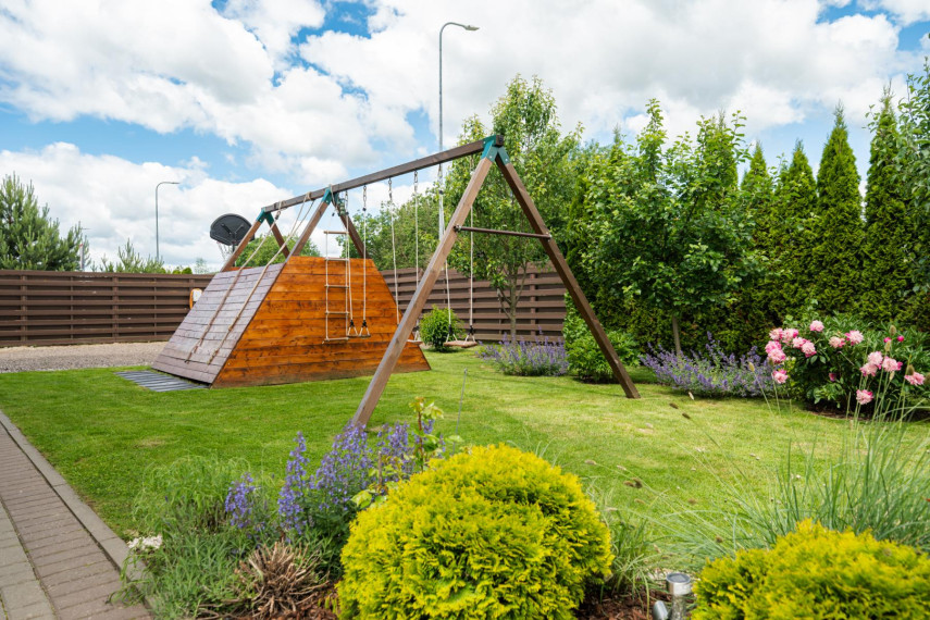 Parduodamas namas Astrų g., Vijūkų k., Kauno r. sav., 103.75 m² ploto 4 kambariai 7