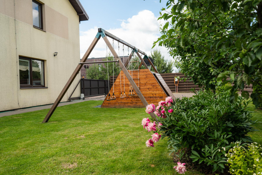 Parduodamas namas Astrų g., Vijūkų k., Kauno r. sav., 103.75 m² ploto 4 kambariai 32