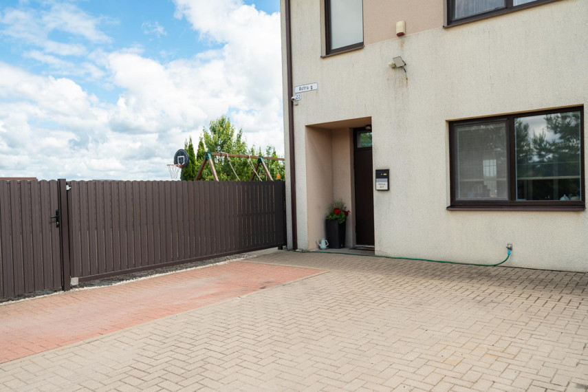 Parduodamas namas Astrų g., Vijūkų k., Kauno r. sav., 103.75 m² ploto 4 kambariai 33