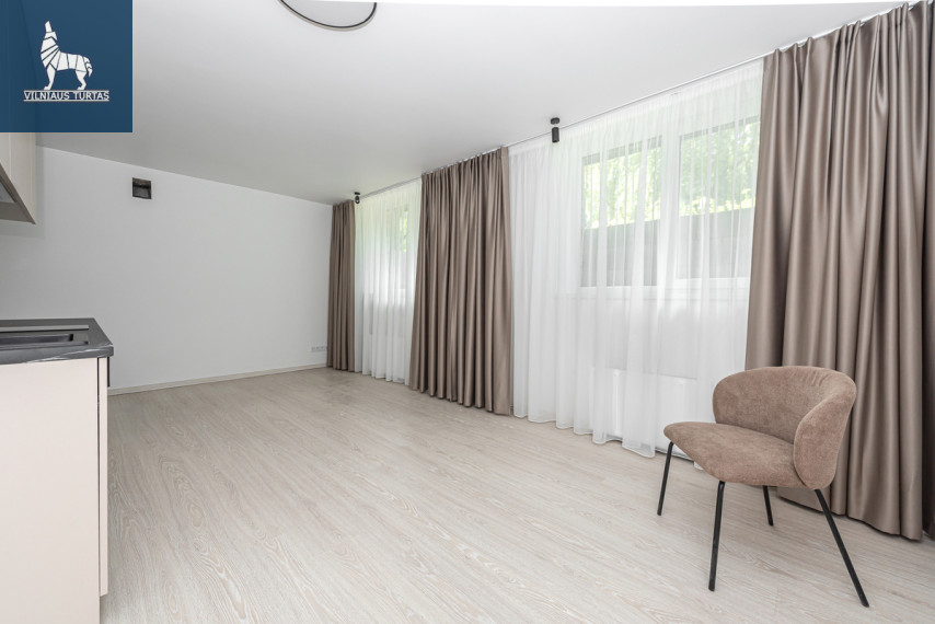 Parduodamas butas Studentų g., Žvėrynas, Vilniaus m., Vilniaus m. sav., 32.6 m2 ploto, 1 kambariai 9