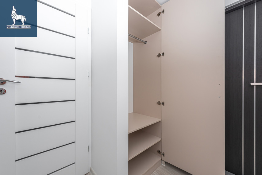 Parduodamas butas Studentų g., Žvėrynas, Vilniaus m., Vilniaus m. sav., 32.6 m2 ploto, 1 kambariai 12