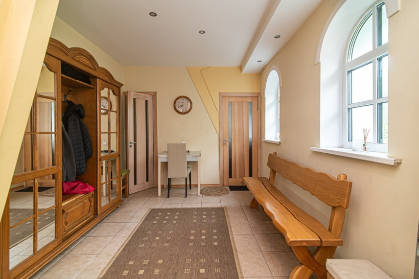 Parduodamas namas Pagrindinė g., Rastinėnų k., Vilniaus r. sav., 316.77 m2 ploto, 2 aukštai 9