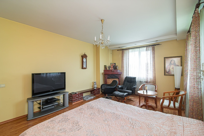 Parduodamas namas Pagrindinė g., Rastinėnų k., Vilniaus r. sav., 316.77 m2 ploto, 2 aukštai 11