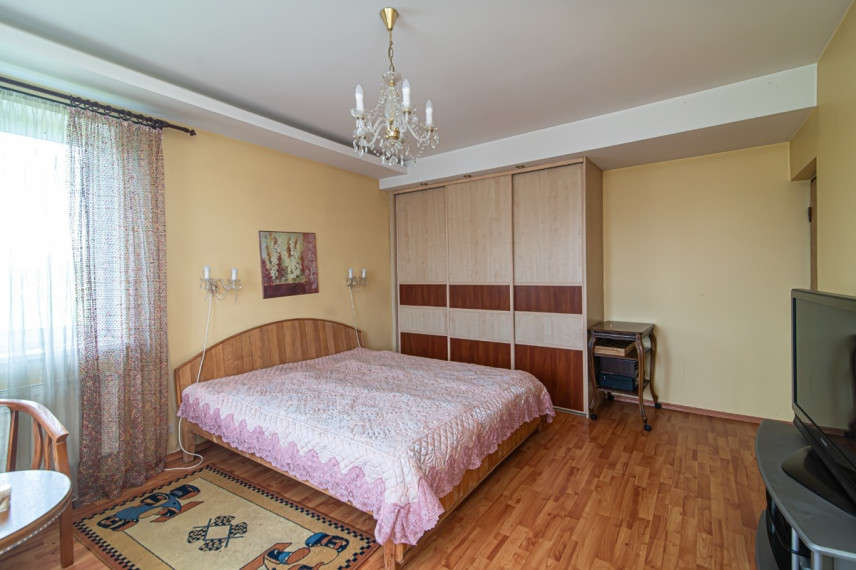 Parduodamas namas Pagrindinė g., Rastinėnų k., Vilniaus r. sav., 316.77 m2 ploto, 2 aukštai 12