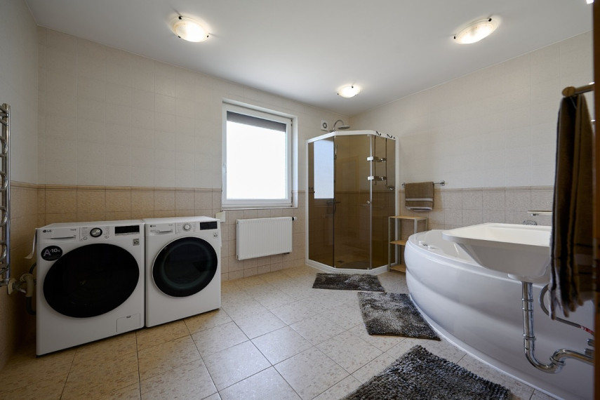 Parduodamas namas Žibučių g., Vydmantų k., Kretingos r. sav., 229.51 m2 ploto, 1 aukštai 23