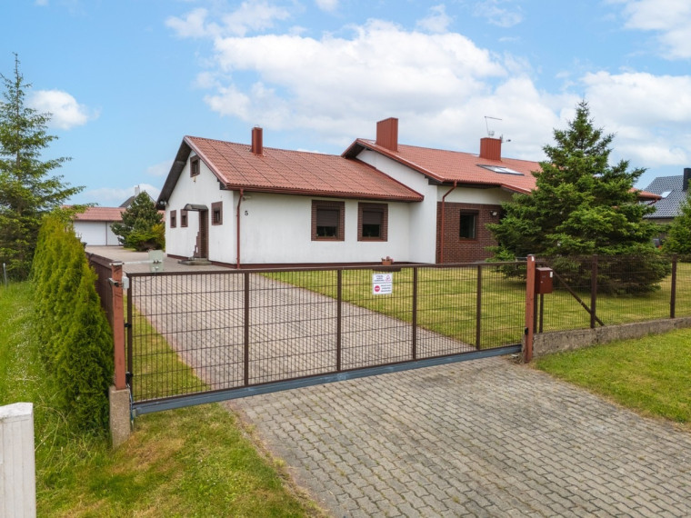 Parduodamas namas Žibučių g., Vydmantų k., Kretingos r. sav., 229.51 m2 ploto, 1 aukštai 45