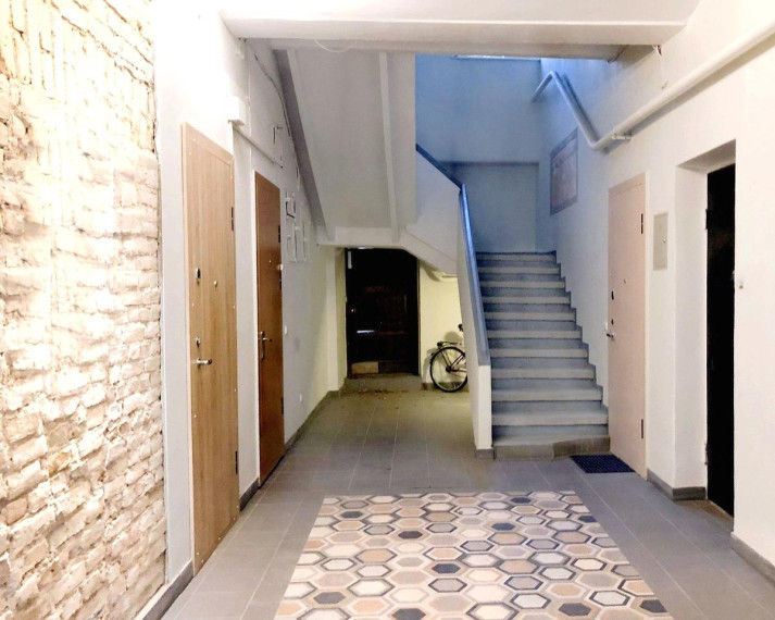 Nuomojamas butas Šv. Stepono g., Senamiestis, Vilniaus m., Vilniaus m. sav., 45 m² ploto 2 kambariai 3