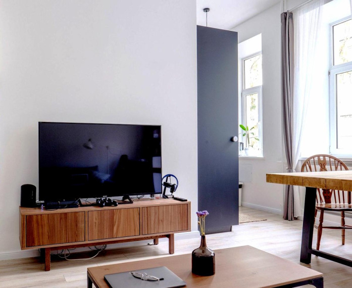 Nuomojamas butas Šv. Stepono g., Senamiestis, Vilniaus m., Vilniaus m. sav., 45 m² ploto 2 kambariai 10