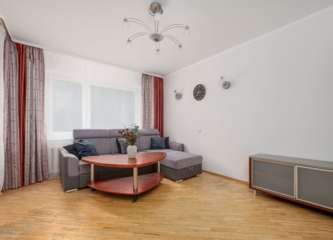 Parduodamas butas Liongino Baliukevičiaus-Dzūko g., Vilniaus m., Vilniaus m. sav., 66.05 m2 ploto, 3 kambariai