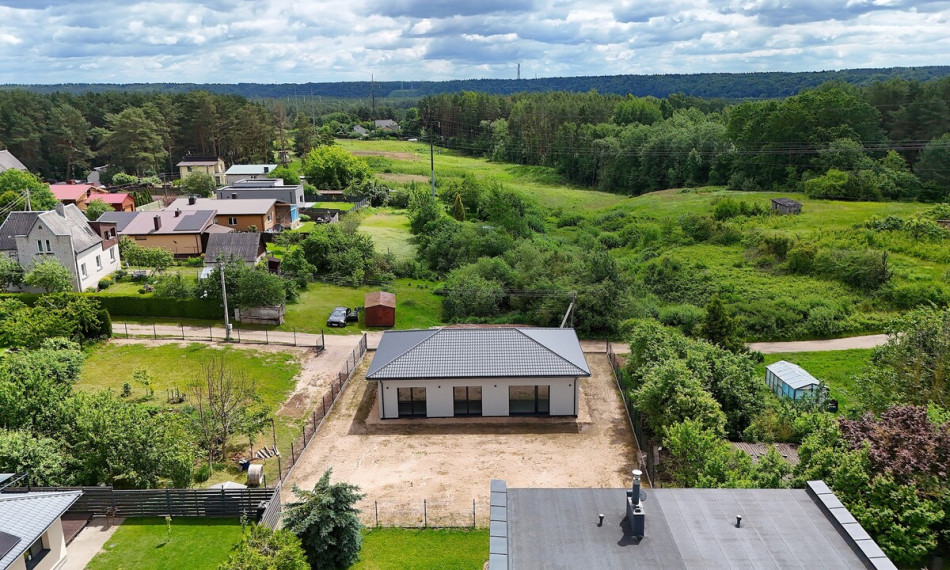 Parduodamas namas Mėnulio g., Radikių k., Kauno r. sav., 100 m2 ploto, 1 aukštai 4