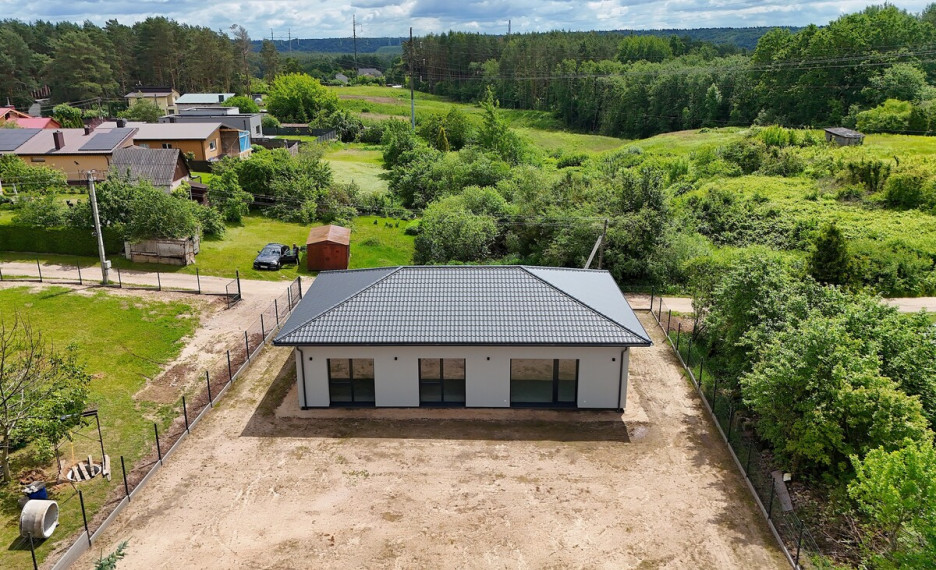 Parduodamas namas Mėnulio g., Radikių k., Kauno r. sav., 100 m2 ploto, 1 aukštai 5