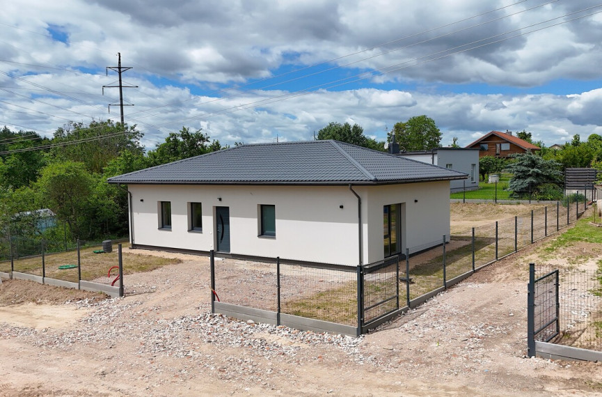 Parduodamas namas Mėnulio g., Radikių k., Kauno r. sav., 100 m2 ploto, 1 aukštai 6