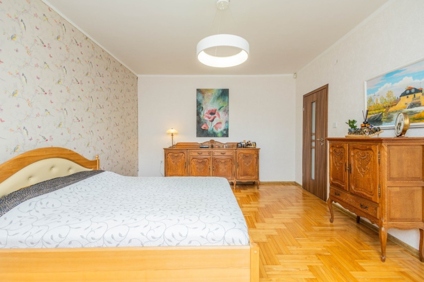 Parduodamas butas Dvareliškių g., Šlienavos k., Kauno r. sav., 236 m2 ploto, 8 kambariai 22