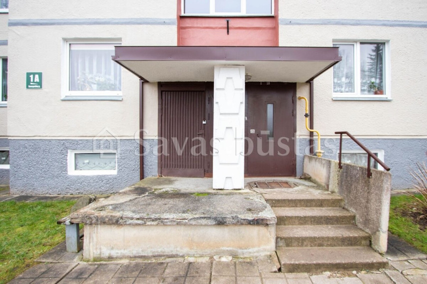 Nuomojamas butas Energetikų g., Šiaulių m., Šiaulių m. sav., 36 m2 ploto, 1 kambariai 15