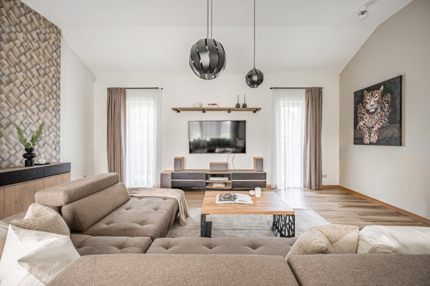Parduodamas namas Gelvadiškių Sodų 2-oji g., Vilniaus m., Vilniaus m. sav., 139.62 m2 ploto, 1 aukštai 2